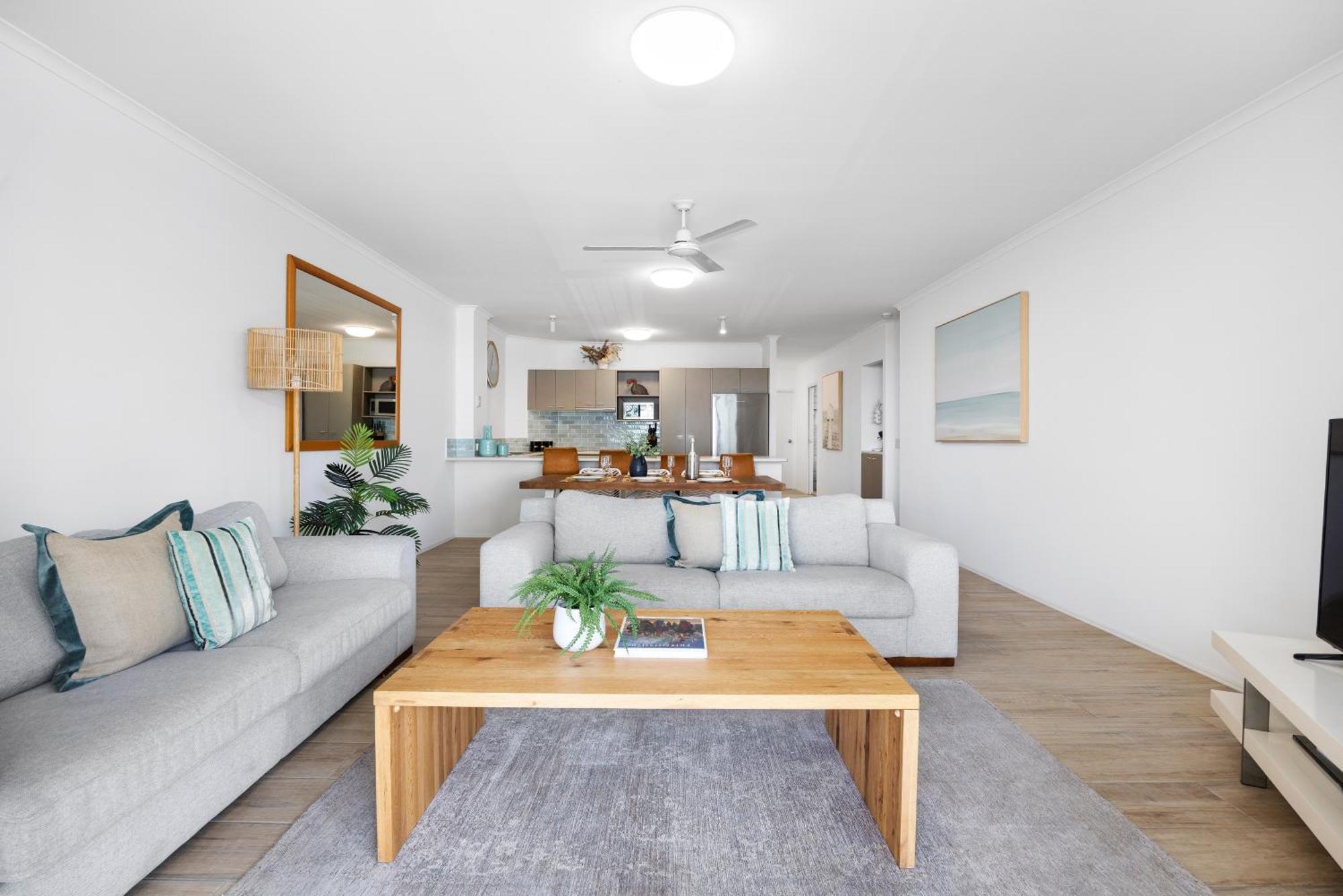 Noosa Outrigger Beach Resort Noosaville Exterior photo
